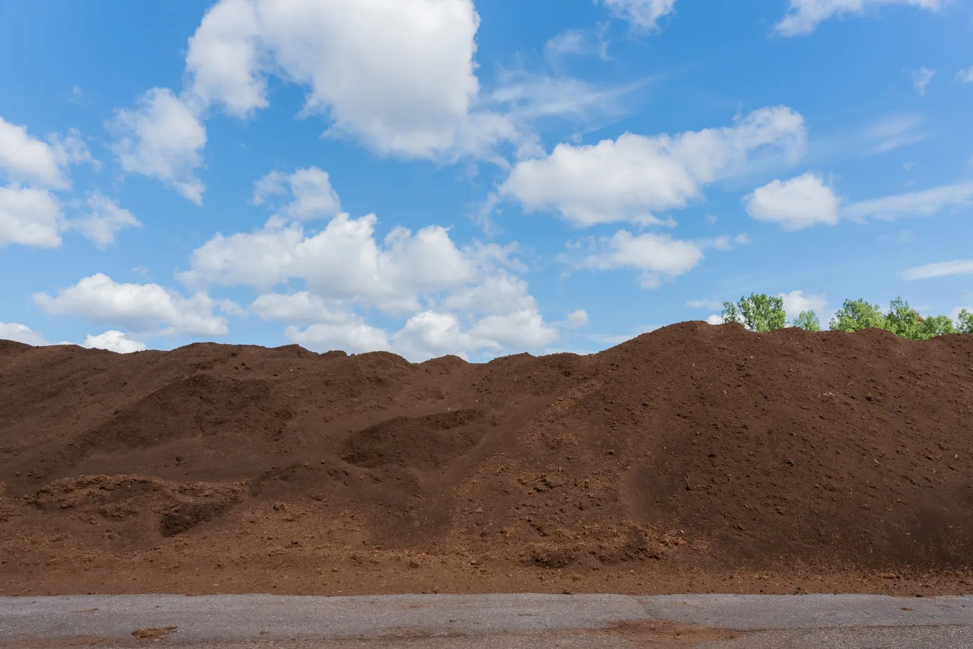 Baltic peat moss raw material piles at ASB Greenworld Eesti production site